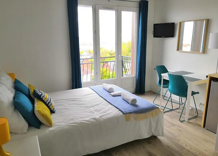 Escale Gambetta - Et 2-6 Personnes Vue Et Dieppe